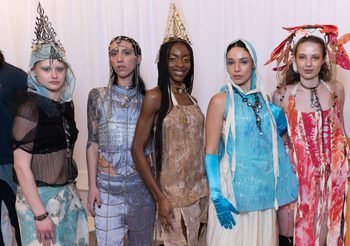 “LEILA: The Guardians of Thai Spirits” เมื่อเครื่องรางไทยก้าวสู่รันเวย์โลก สะท้อนศิลป์ ศรัทธา และแฟชั่นระดับสากล