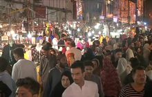 ตลาดในปากีสถานคึกคักก่อนถึงเทศกาลอีดิลฟิฏรี