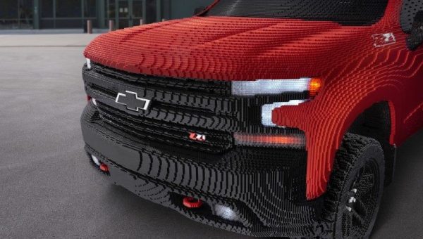 Chevrolet Silverado LEGO 