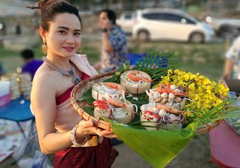 เที่ยวสงกรานต์ กาญจนบุรี ไปชมงานประเพณีและเล่นน้ำเย็นฉ่ำ