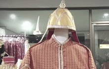 ร้านตัดเย็บชุดพระราชพิธีถวายพระเพลิงพระบรมศพ