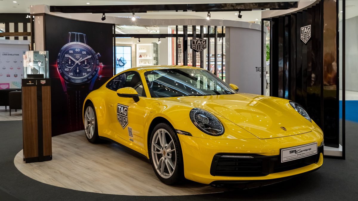 Porsche ส่งรถสปอร์ตชั้นนำ ควบคู่นาฬิกาไฮเอนด์ในงาน TAG Heuer Heritage Pop-up Museum