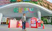 โรบินสันไลฟ์สไตล์ จัดมหกรรมเซลสุดยิ่งใหญ่ ร่วมขับเคลื่อนเศรษฐกิจไทย Robinson Lifestyle Summer Grand Sale 2025 พร้อมจับมือพันธมิตร 5,000 แบรนด์ชั้นนำ กว่า 500 ร้านค้าทั่วไทย ครอบคลุม 27 สาขาทั่วประเทศไทย