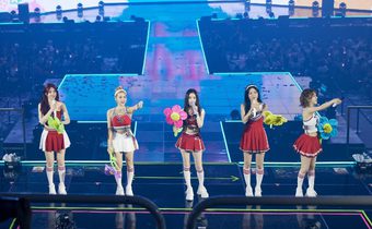 Red Velvet ประสบความสำเร็จกับการเปิดฉากแฟนคอนเสิร์ตที่กรุงโซล พร้อมส่งคลิปทักทายเตรียมเดินทางมาฉลองครบรอบ 10 ปีต่อที่กรุงเทพฯ ประเทศไทย ที่แรกในเอเชีย วันที่ 17-18 สิงหาคมนี้ ณ อิมแพ็ค อารีน่า