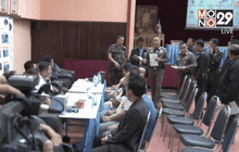 ส่ง 8 มือโพสต์ป่วน ฝากขังศาลทหารผัดแรกวันนี้