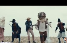 รุ่นเก๋า Take That ชวนแฟนหลอนไปกับฝันร้ายใน MV ใหม่ New Day