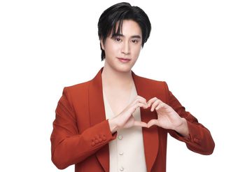 เนื้อหอมจนได้เรื่อง! เจมีไนน์ นั่งแท่นพรีเซนเตอร์ผลิตภัณฑ์ใหม่ “บรีส เอกเซล ซิกเนเจอร์ สูตรเซรั่มเข้มข้น”