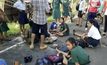 รถสองแถวรับส่งนักเรียนพลิกคว่ำบาดเจ็บ 26 คน