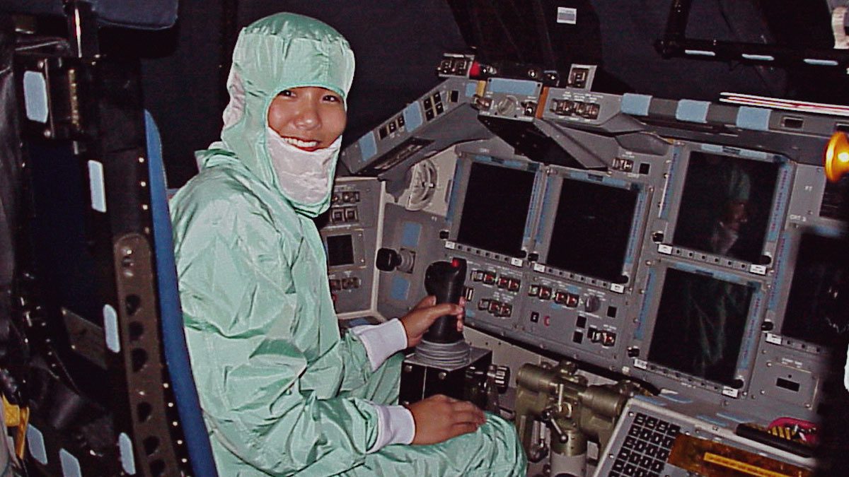 Josephine Santiago-Bond  จากเกลียดเลขเข้าเส้น สู่วิศวกร NASA เธอทำได้ไง?