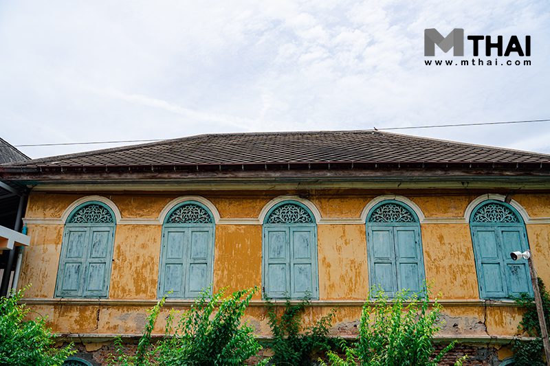 กุฏิสงฆ์ทรงปั้นหยา