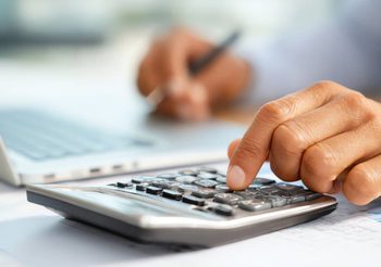 เงินเดือนเท่าไรต้องเสียภาษี พร้อมสูตรคำนวณภาษีขั้นบันได 2568