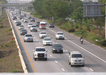 ทางหลวง ไฟเขียวใช้ความเร็ว 120 กม./ชม. บนถนนสายเอเชียได้แล้ว