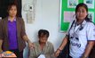 รวบแก๊งหลอกขายหินเหล็กไหล