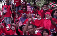 เสื้อแดงมาเลย์ชุมนุมหนุนนายกฯ นาจิบ