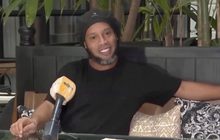 “โรนัลดินโญ่” รับสุดช็อกโดนจับข้อหาใช้พาสปอร์ตปลอม