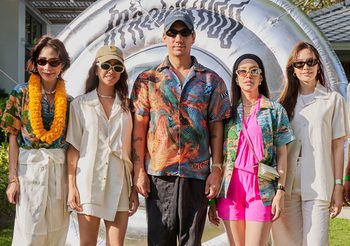 พลอย – แอริณ – เจนสุดา – แยม – นท ชวนอัปเดตแฟชั่นไอเทมชิ้นใหม่สุดเอ็กซ์คลูซีฟ เสื้อเชิ้ตสไตล์ Thaiwaiian เกาะสวรรค์ จาก MAEWKHOO ณ The Standard Hua Hin