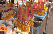 เกษตรกรเก็บดาวเรืองขายโกยรายได้ช่วงวันมาฆบูชา