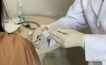 แพทย์จุฬาฯ เผยความคืบหน้า “วัคซีนChulaCOV19” ในอาสาสมัคร เร่งวิจัยระยะต่อไป