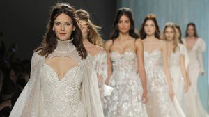 เทรนด์ชุดเจ้าสาว ล่าสุด! จากงาน Bridal Fashion Week ซีซั่น Spring 2018