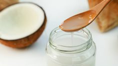 น้ำมันมะพร้าว สารพัดประโยชน์ ที่คุณอาจไม่เคยรู้!!