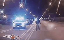 เผยคลิปตำรวจอเมริกันผิวขาวยิงวัยรุ่นผิวสี 16 นัด