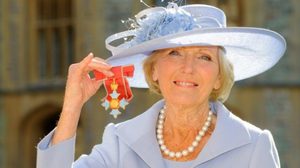 คุณยาย วัย 78 ไม่เคยทาครีมเลย หน้าตึงเป๊ะ เด็กยังอาย!