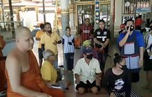 พ่อค้าแม่ค้า จ.ชลบุรีรวมตัวขอเปิดตลาดนัดต่อ