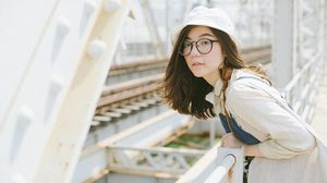 เมื่อเน็ตไอดอลทำงานประจำ ชวนมารู้จัก บีม กมลพร ผ่านบทบาทแอร์โฮสเตส