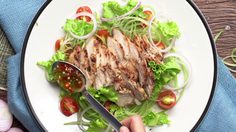 อาหารก็คลีนก็แซ่บได้ สูตร ยำอกไก่ย่าง อร่อยสุขภาพดี