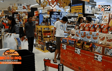 พาณิชย์ผนึกห้างฯ ทั่วประเทศ ลดสินค้า 20-70%