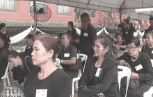 ประชาชนเข้าสักการะพระบรมศพเนืองแน่น