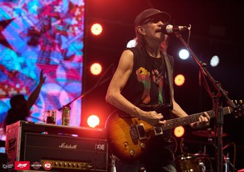 แฟนเพลง30,000กว่าคน ร่วมปลุกตำนานเพลงเพื่อชีวิต คอนเสิร์ต ROAD FOR LIFE EP.2