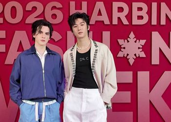 หล่อตะโกน “มอส–แบงค์” สร้างปรากฏการณ์บนรันเวย์ Harbin Fashion Week 2026 สะท้อนพลังนักแสดงไทย ก้าวสู่เวทีแฟชั่นระดับเอเชียอย่างสง่างาม