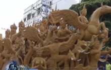 หลายจังหวัดทำบุญ-แห่เทียนเข้าพรรษา