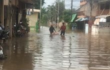 5 ชุมชน จ. ชัยภูมิน้ำท่วมสูง 1 เมตร