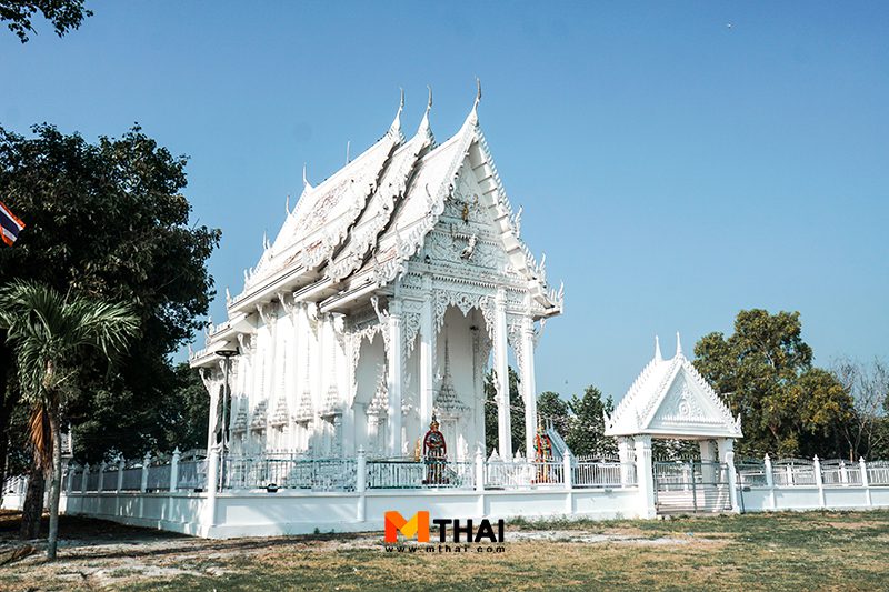 วัดลาดบางกระเบน