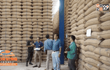 ตรวจสอบโกดังเก็บข้าว จ.อุดรธานี