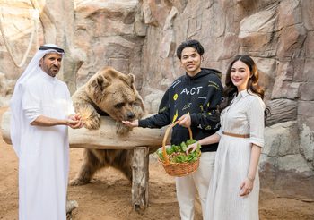 นนนี่-แอ็คมี่วัดรอยเท้าดาราฮอลลีวูด Fame Park สวนสัตว์ติดแกรมเทียบเชิญเข้าชม