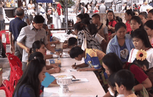 ตำรวจจัดกำลังดูแลพื้นที่จัดงานวันเด็ก