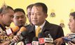 “ศรีสุวรรณ”เตรียมฟ้องศาลขอระงับขึ้นค่ารถเมล์