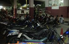 จับกลุ่มวัยรุ่นแข่งรถย่านลาดกระบัง