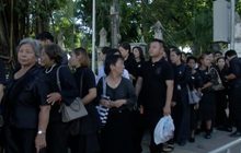 ประชาชนรอกราบพระบรมศพเนืองแน่น