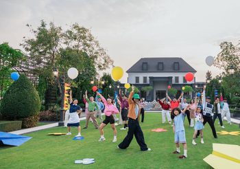 แสนสิริ เปิดรับไอเดีย “Young-Gen” ให้พื้นที่ “อาร์มี่ตัวจริง” ปล่อยของ! เปลี่ยนเพลงฮิต “Dynamite” วง BTS เป็นพลังบวก สร้างปรากฏการณ์ใหม่วงการอสังหาฯ