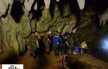 หน่วยซีลลุยค้นหา 13 ชีวิตติดถ้ำอีกครั้งเช้านี้ เชื่อยังรอด