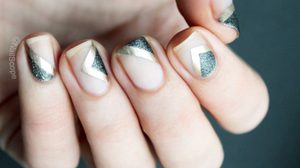 9 ไอเดีย ลายเล็บ พื้นที่ว่าง ๆ ที่เราทำสิบ สวยล้าน แถมง๊าย….ง่าย!