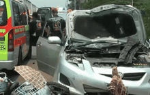 เก๋งซิ่งชนจักรยานสังเวย 2 ศพ