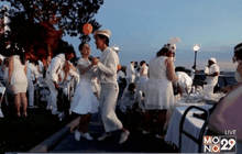 กิจกรรม “Diner en Blanc” ในนิวยอร์ก