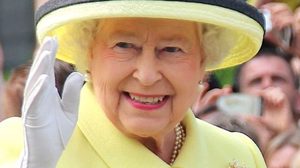 4 พระประมุข ผู้ครองใจประชาชน และประวัติศาสตร์ของแต่ละประเทศ