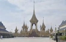 ปชช.เข้าชมพระเมรุมาศวันแรกเนืองแน่น