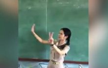 เล่นใหญ่มาก ครูสาวสอนเด็กท่องสูตรคูณสุดมันส์ 